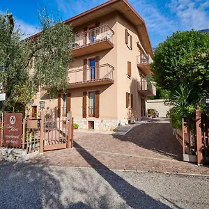 https://casa-milani.hotelinveneto.com
