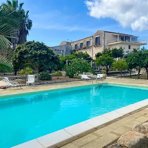 Vakantieboerderij Flavia, Casa Serrafiori