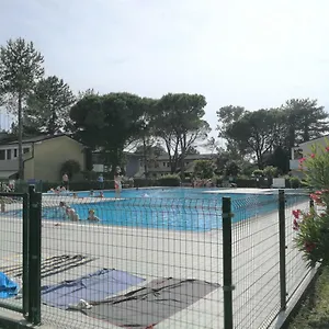 https://villaggio-azzurro-bibione-30020-2.hotelinveneto.com