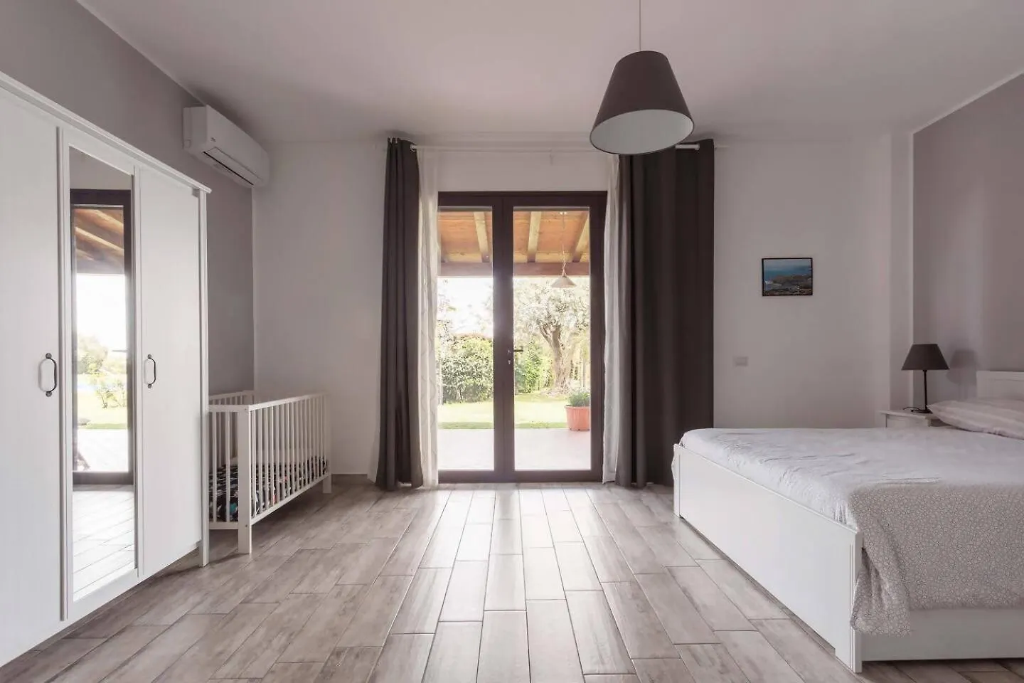 Villa Ginevra Santa Venerina 0*,  Itália